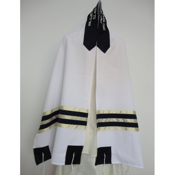 How to Choose a Gold Tallit Prayer Shawl? Galilee Silks