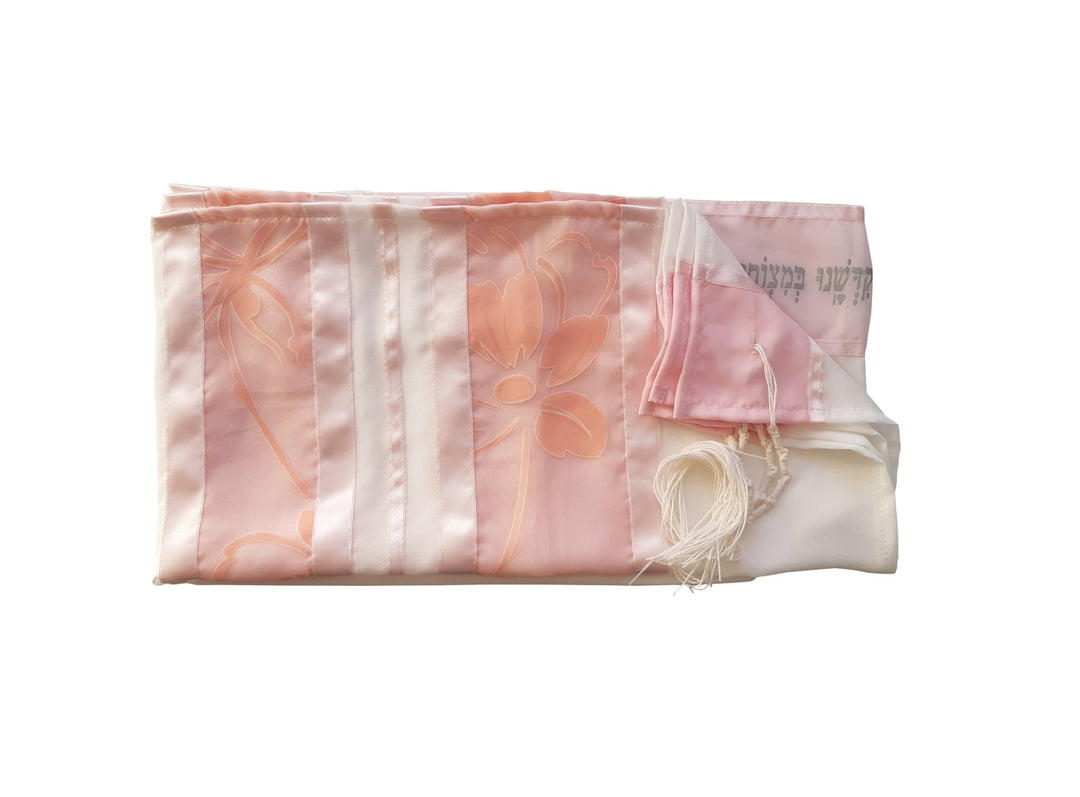 Site_peach_and_pink_floral_dec