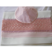 Load image into Gallery viewer, Pink Star of David Tallit for women, girls tallit, bat mitzvah tallit, tallit for women, pink tallit bag